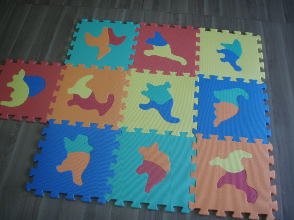 Měkké bloky baby soft pěnové puzzle Dinosaurus 10 ks 30 x 30 cm