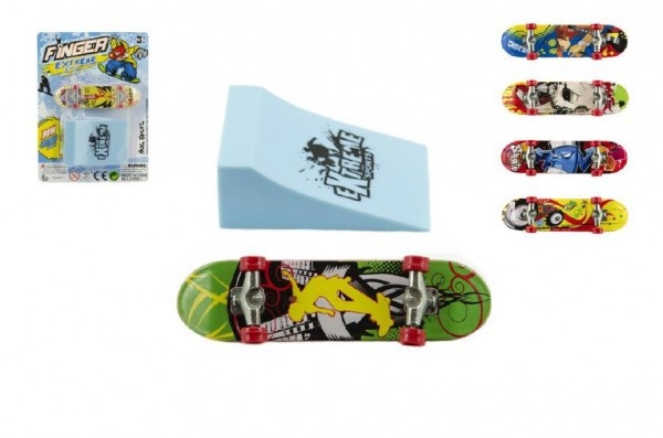 Skateboard prstový s rampou plast 10cm mix barev na kartě
