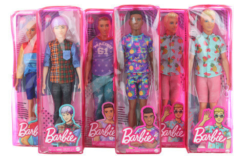 Mattel Barbie model Ken DWK44  novinka 2021