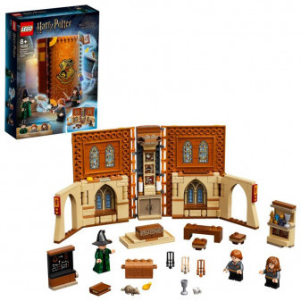 LEGO® 76382  Harry Potter TM Kouzelné momenty z Bradavic: Hodina přeměňování