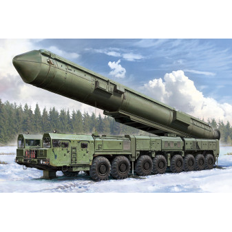 Hobby Boss 15U175 TEL of RS-12M1 Topol-M ICBM complex