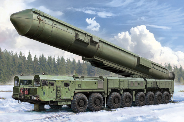 Hobby Boss 15U175 TEL of RS-12M1 Topol-M ICBM complex